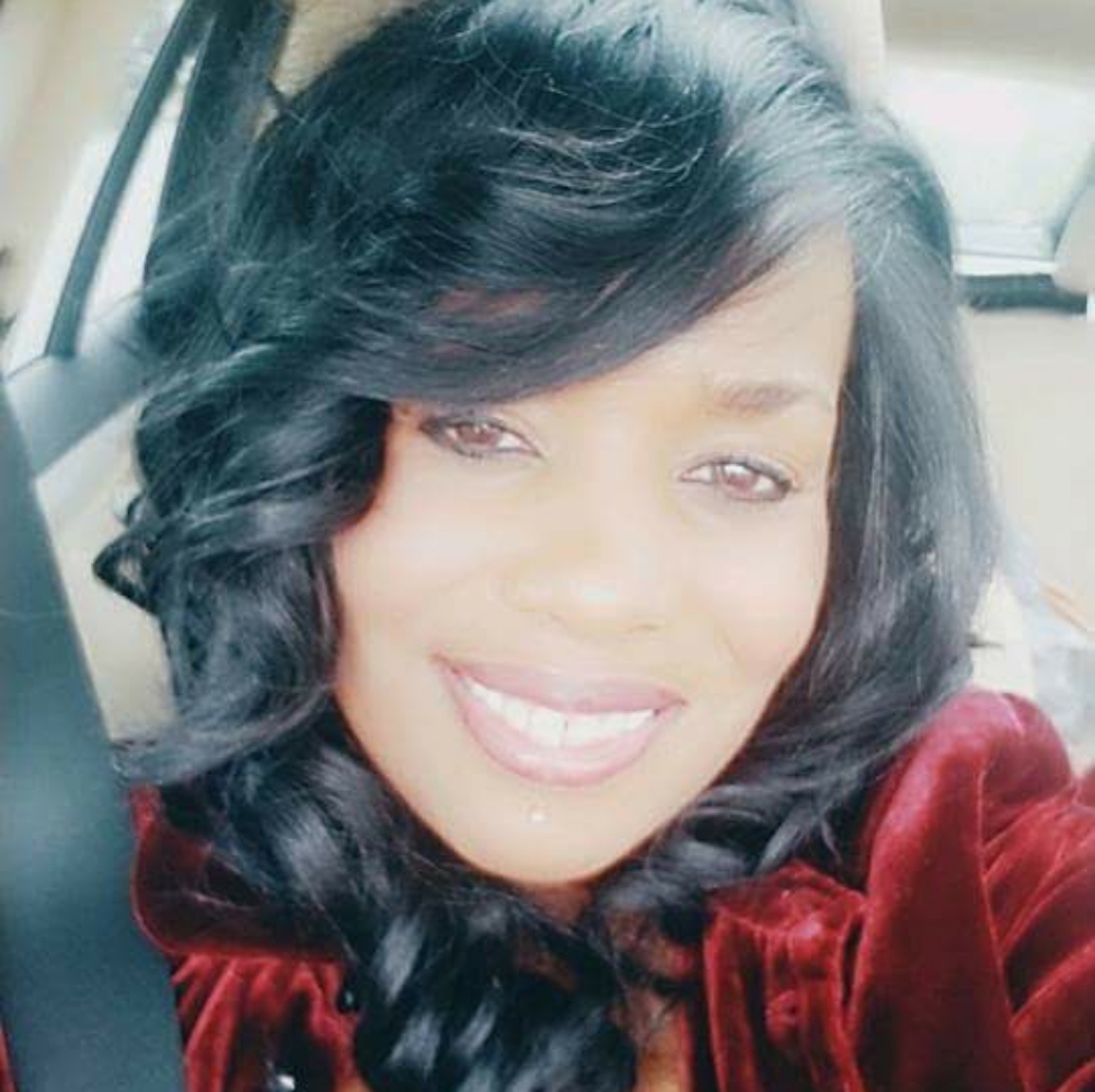Meet your Posher, Angelita